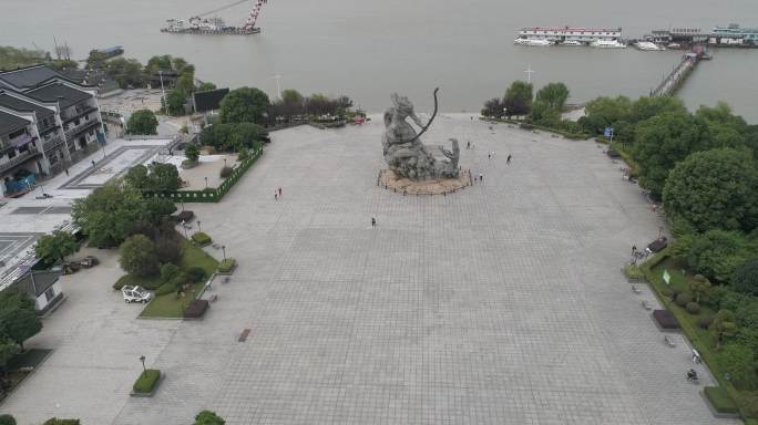 4K-航拍岳阳巴陵广场雕塑-原素材