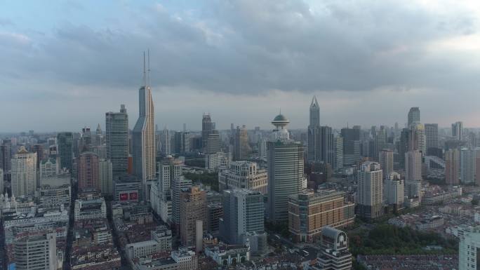 上海黄浦区人民广场世茂广场航拍城市4K