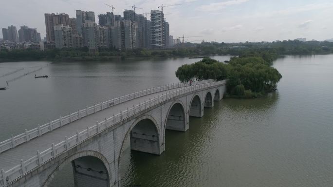 岳阳千亩湖桥4k航拍原素材