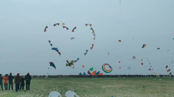 潍坊滨海风筝放飞基地风筝节