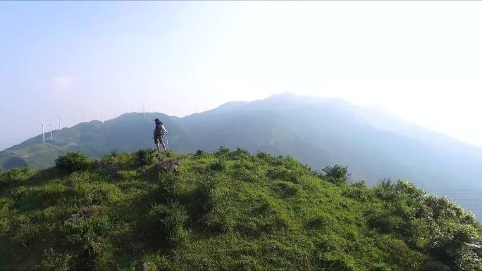 航拍新兴风车山