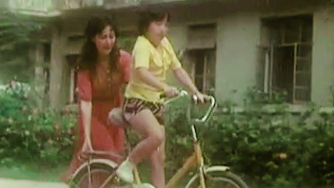 学骑自行童年80年代
