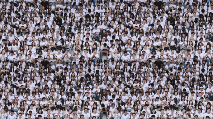 中南大学毕业典礼学生班级座无虚席33