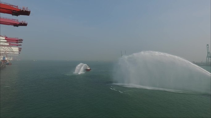 海上消防消防船1航拍2K
