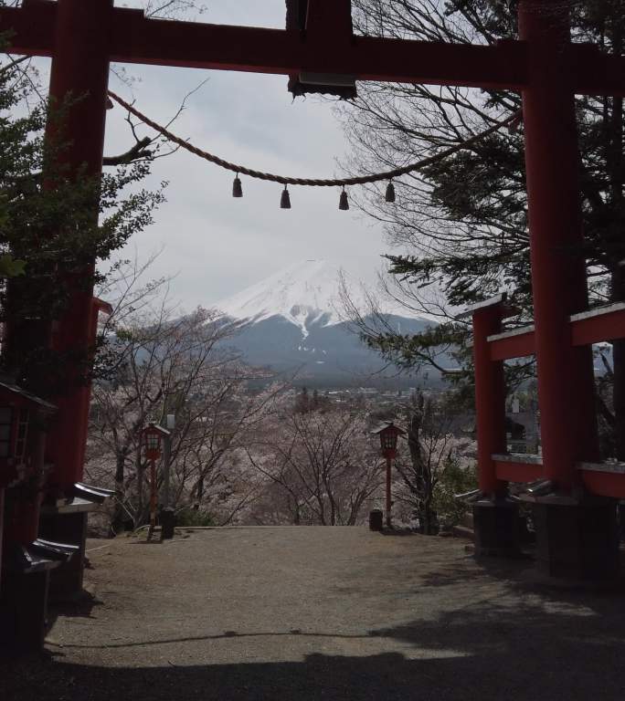 富士山竖屏