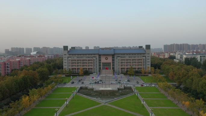 郑州大学