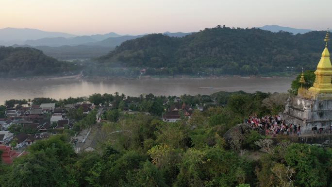 原创东南亚山顶佛教寺庙夕阳航拍俯瞰大气有