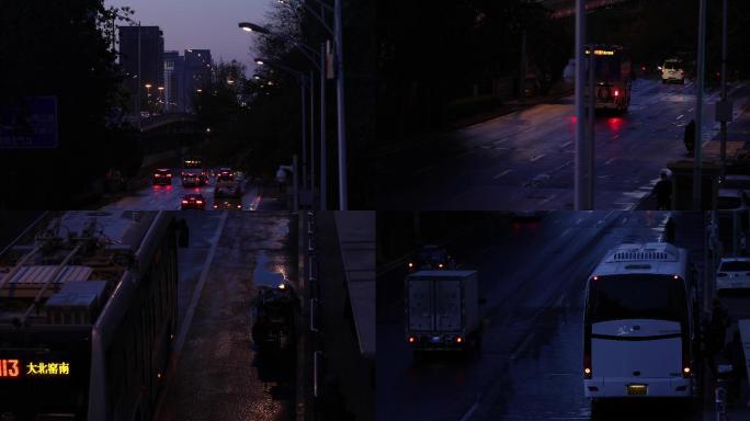 凌晨，早起城市，公交车行驶
