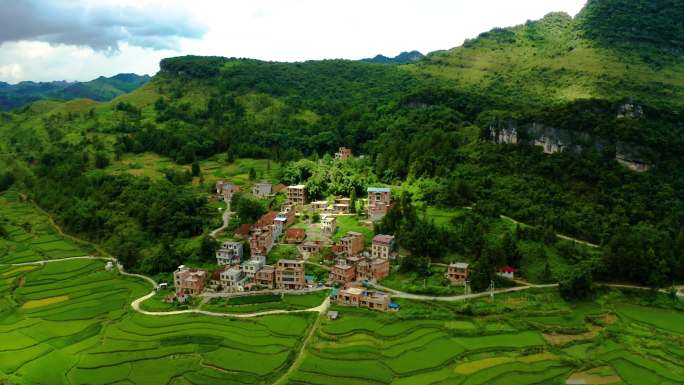 航拍4K云贵山川农村