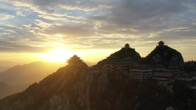 洛阳老君山