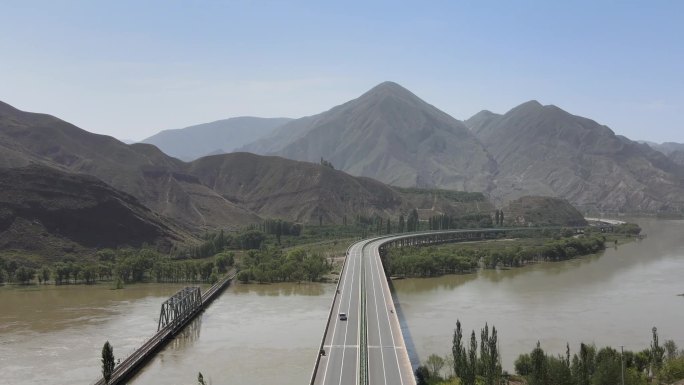 西北旅游黄河大桥伟大工程黄土高原河流航拍