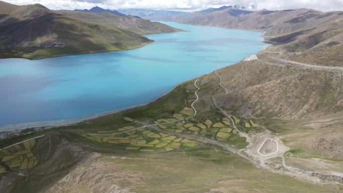 【航拍】西藏圣湖羊卓雍措