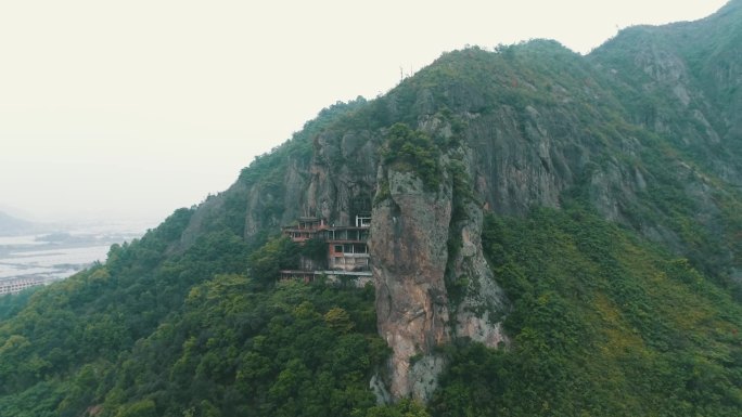 大山里的道观航拍视频