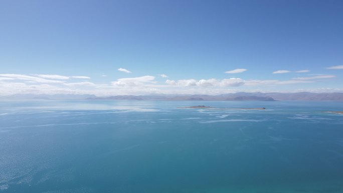 【航拍】扎日南木措湖面全景