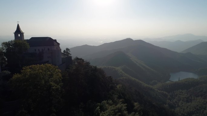 莫干山裸心堡