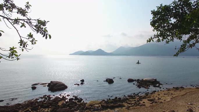 台风过后的深圳海边