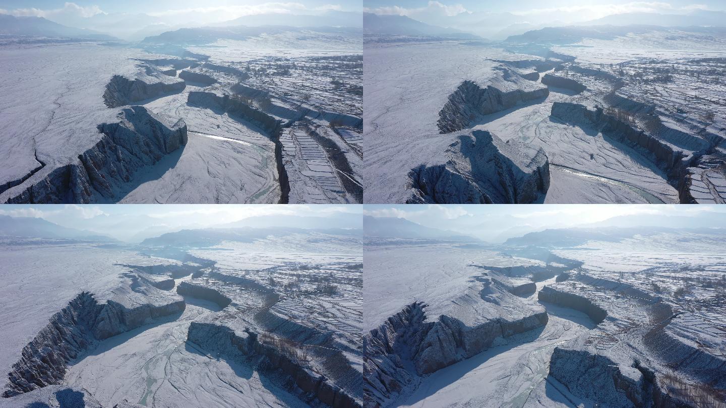 祁连山下洪水河雪景