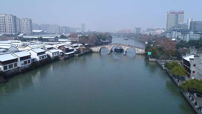 杭州拱宸桥雪景