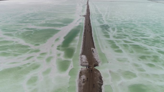 青海西大柴旦翡翠湖盐湖航拍青海自然景光