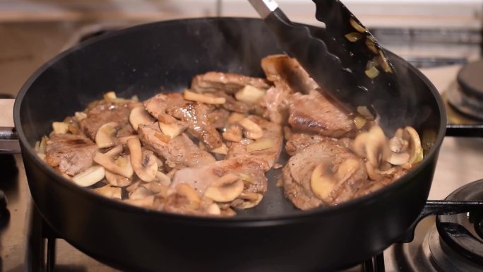 炒菜家常菜做饭烹饪煎肉烤肉美食肉类