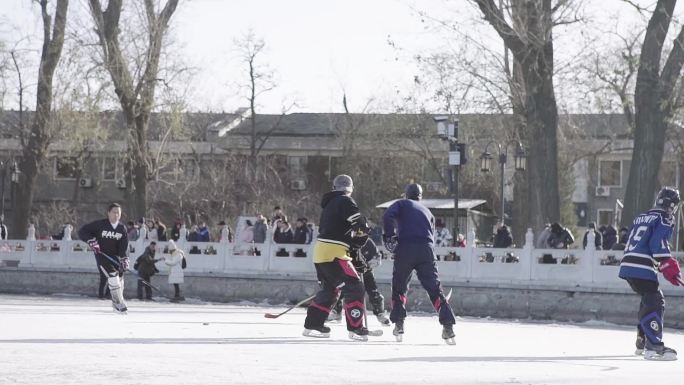 北京什刹海-冰上曲棍球