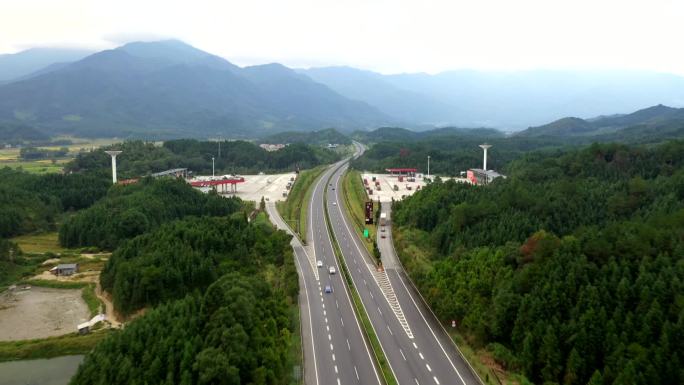 山区高速公路服务区