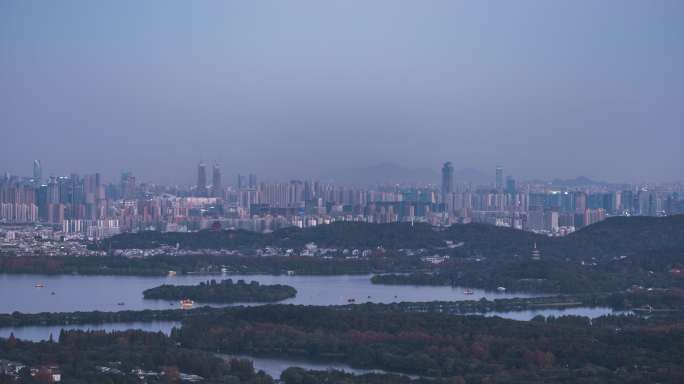 浙江省杭州市西湖北高峰日转夜城市全景4