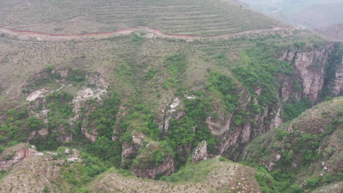 山区峡谷航拍