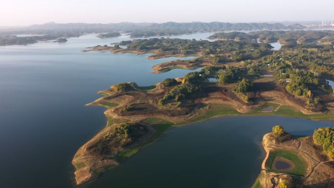 河南省信阳市南湾湖水库夏季风光4K航拍