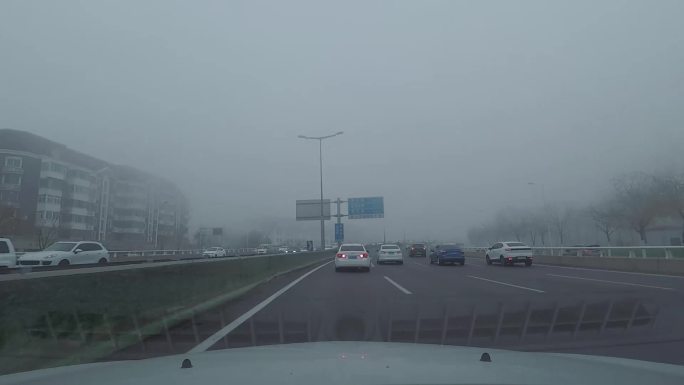天津快速路南开段大雾延时