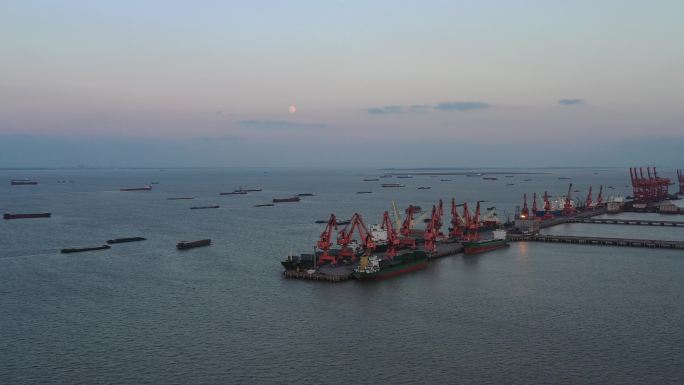 4K原素材-航拍上海长江罗泾港码头