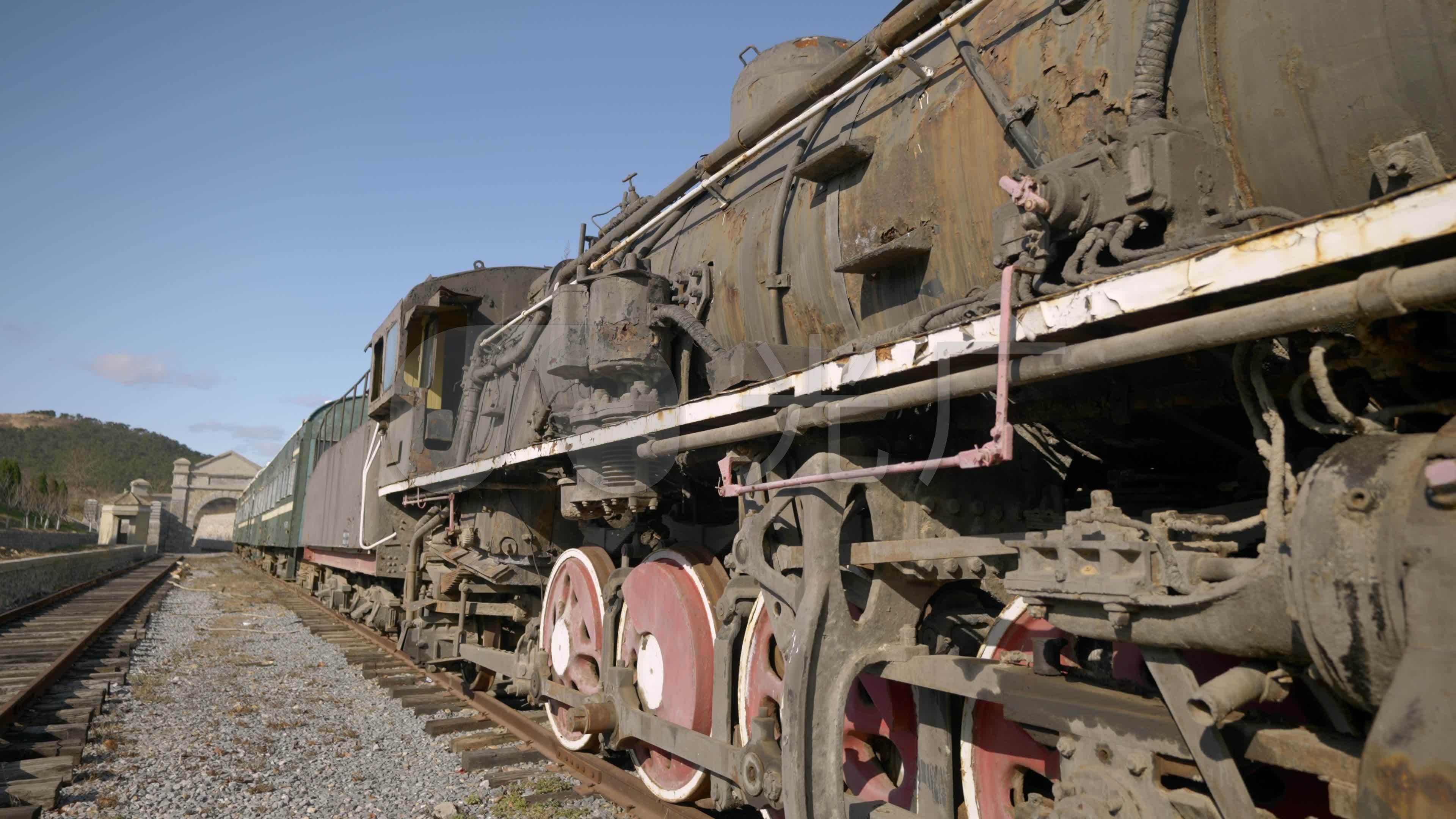 原创拍摄影视基地老式蒸汽火车头