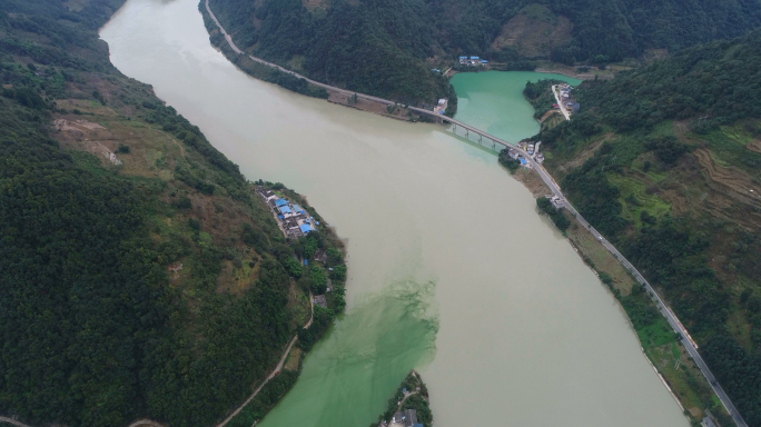 白龙江、小团鱼河、河口、两河交汇、绿水