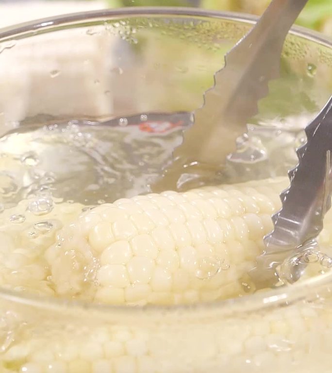 水煮水果牛奶玉米视频