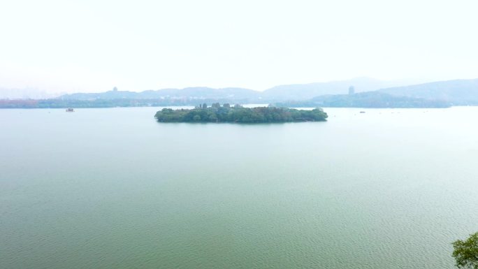 杭州西湖湖面湖心岛航拍4K