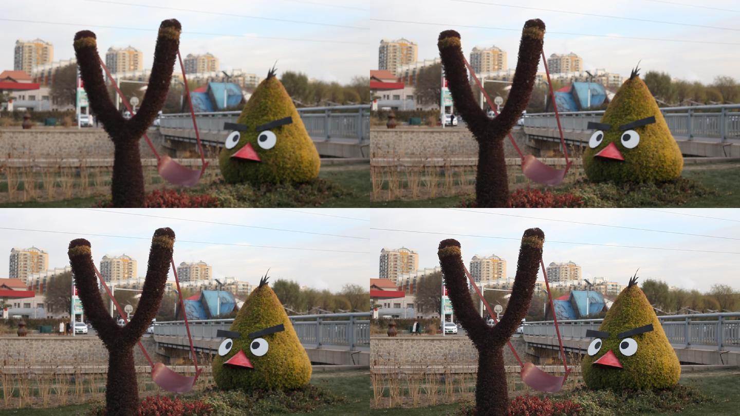 公园雕塑愤怒的小鸟