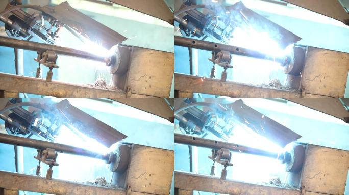 钢支撑爬架辅材电焊焊接