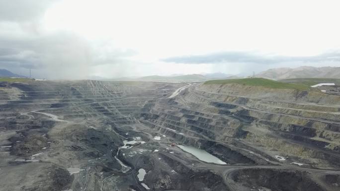 航拍采矿开采爆破煤矿矿山