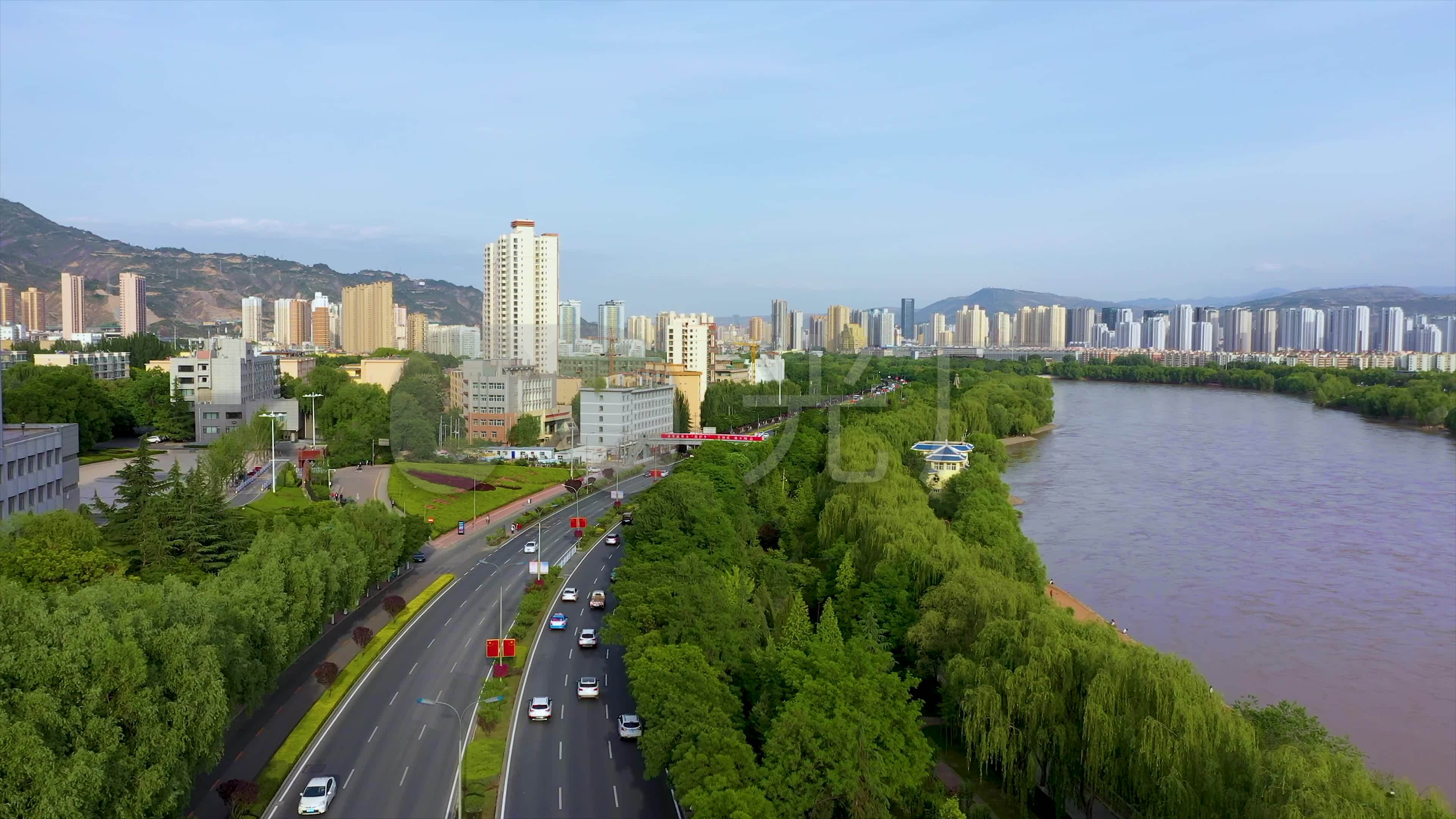 河北赞皇又险又美！太行山秘境之旅，丹崖翠壁，嶂石岩令人称奇_索道