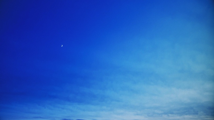 【HD天空】弯弯月亮月空天色将晚实拍弯月