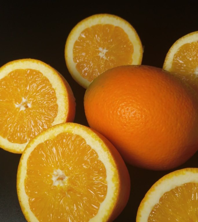 4K竖屏旋转的橙子水果