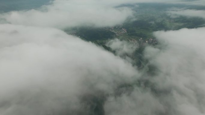 云海雾唯美大气空境广告宣传