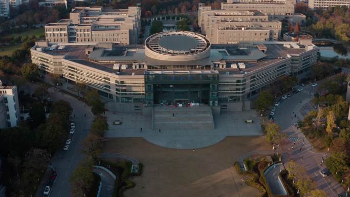 南京河海大学江宁校园航拍篮球场