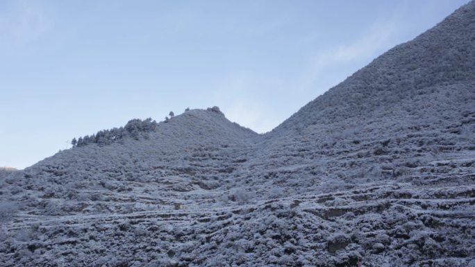 雪景村寨