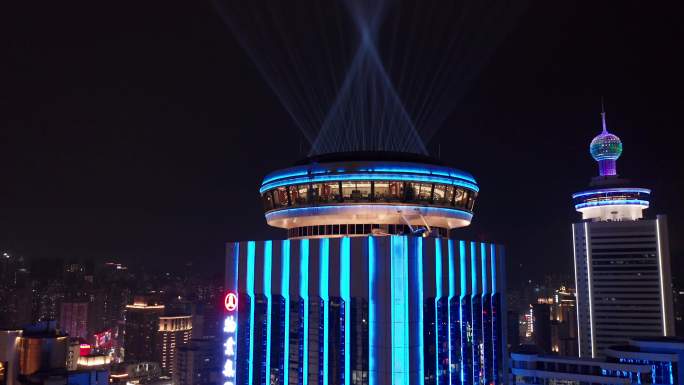 4k航拍深圳国贸商业大厦夜景拉近顶部