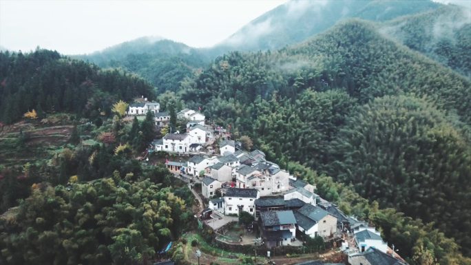 航拍江西唯美山村风景山顶朝阳