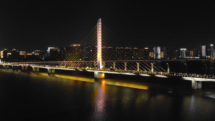 杭州钱塘江大桥横移黑金版