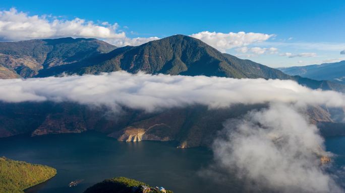 蓝天白云 高山云海江水 大山江水 澜沧江