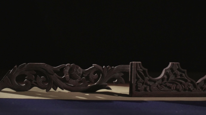 木雕窗花年代感的旧物老物件