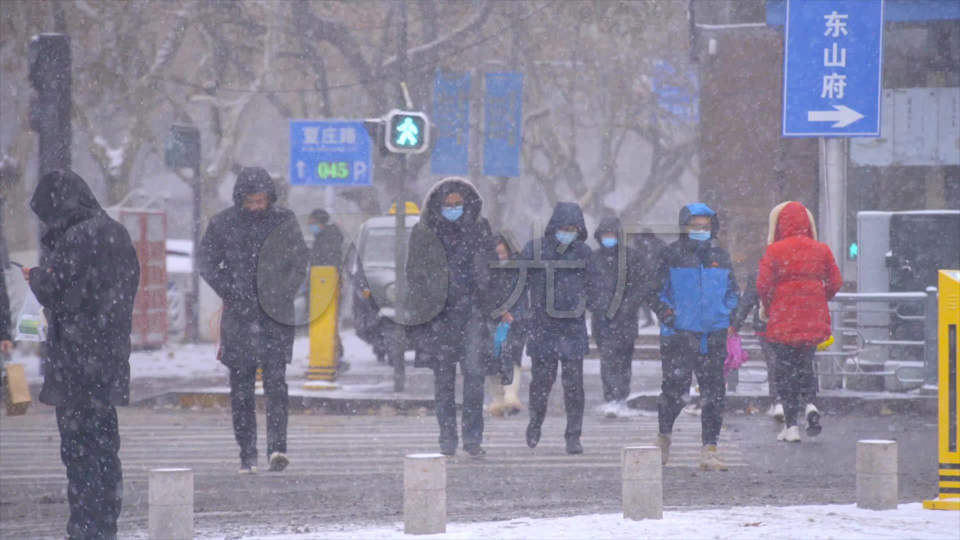 【1024x768】下雪桌面壁纸 - 彼岸桌面